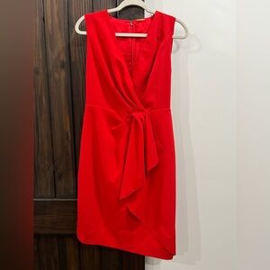 Elie Tahari Adrianne V-neck Sleeveless Cocktail Dress, red size 6 GUC